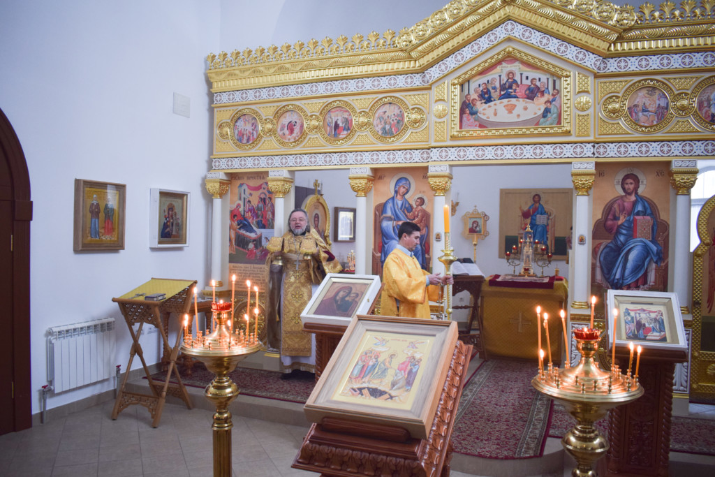 Литургия 23 февраля 2020