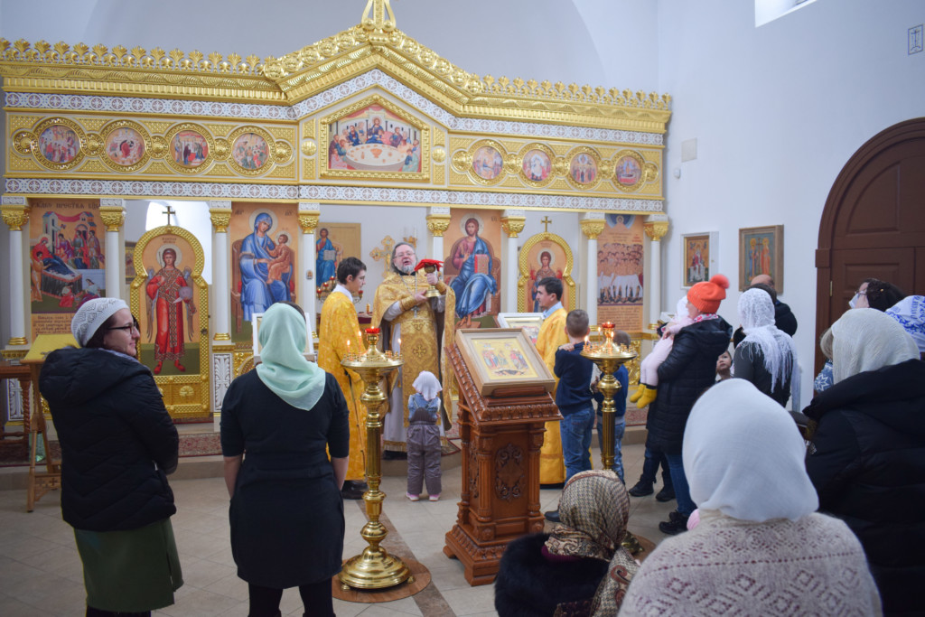 Литургия 23 февраля 2020