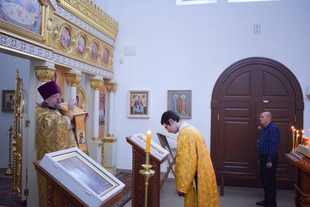 Литургия 23 февраля 2020