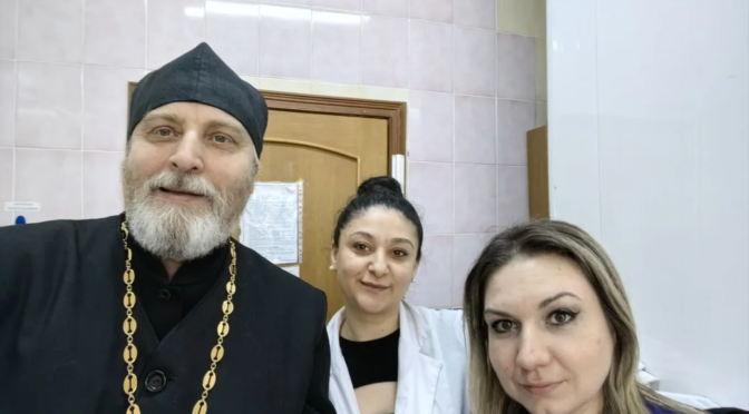 Настоятель провел встречу в Саратовской районной больнице